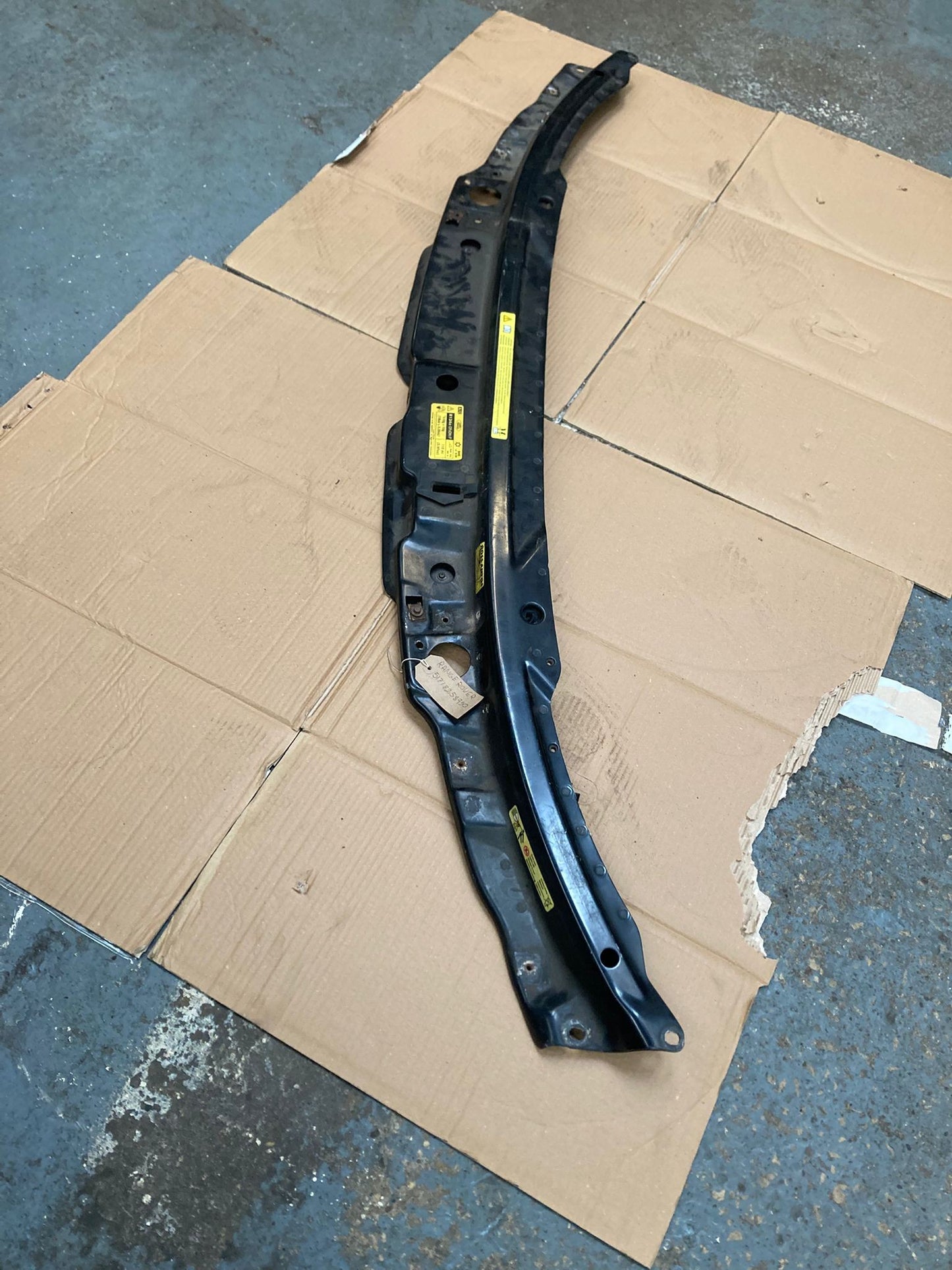 Range Rover L322 Radiator Top Panel Slam Trim Support 2002-2005 51718258950