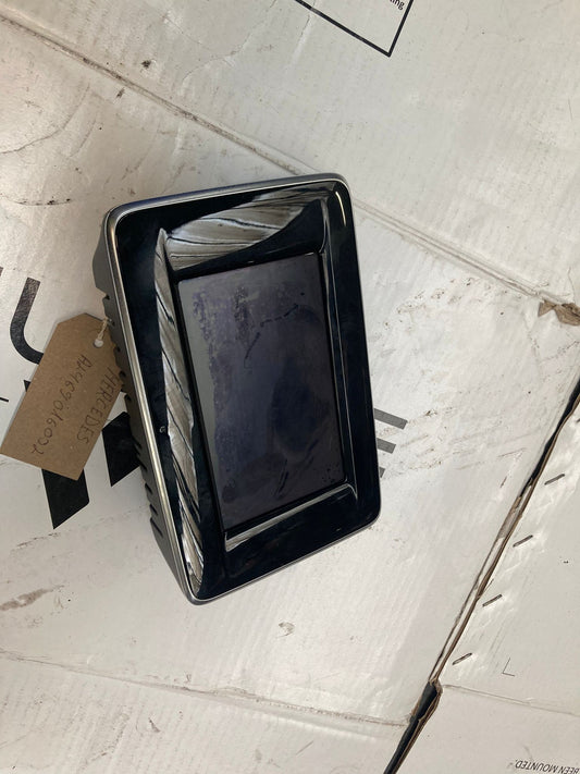 Mercedes-Benz A-Class B-Class CLA-GLA W176 W246 Infotainment Display Screen