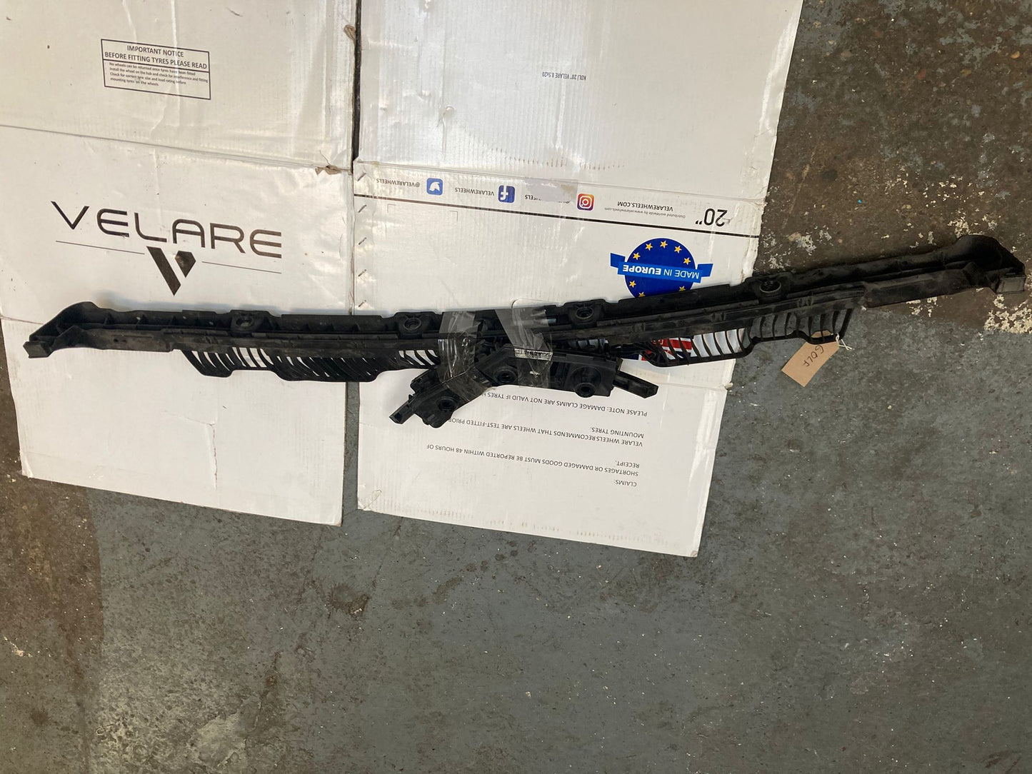 VW Golf MK7 Front/Rear Bumper Mounting Bracket Support