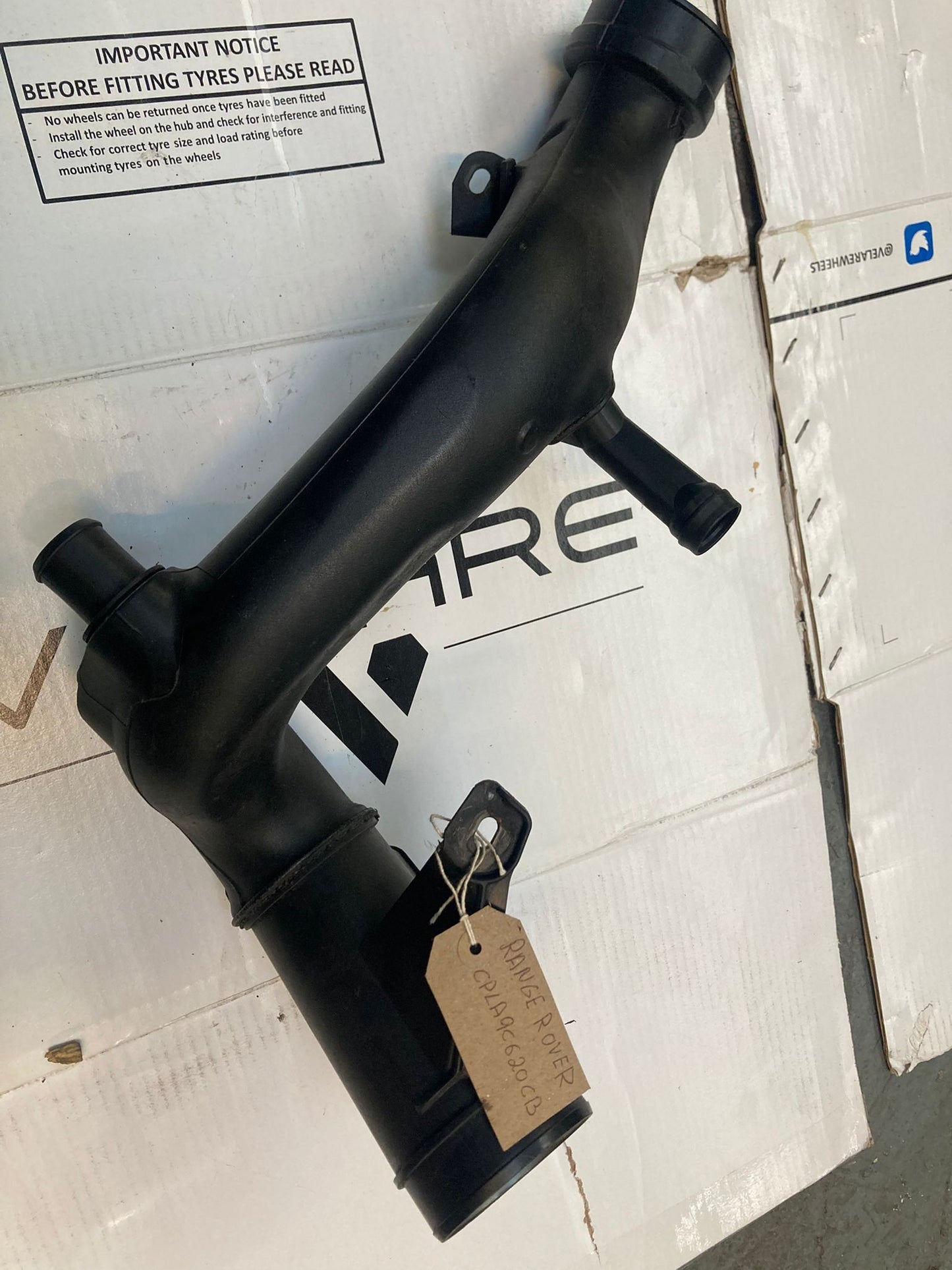 RANGE ROVER L405 SPORT L494 4.4 DIESEL AIR INTAKE HOSE PIPE CPLA9C620CB