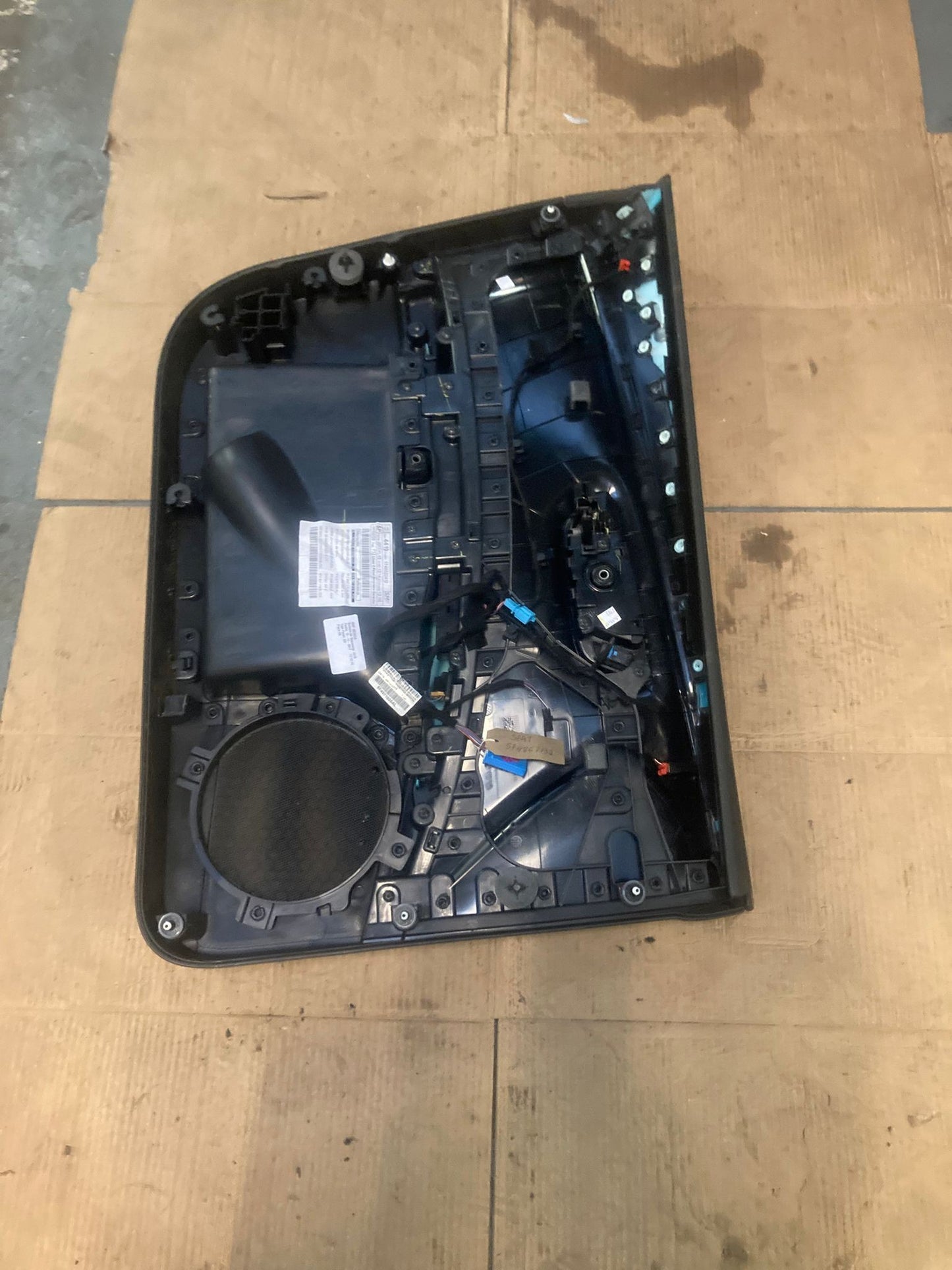 SEAT LEON MK3 (5F) 2012-2020 REAR RIGHT DRIVER SIDE INNER DOOR CARD PANEL TRIM