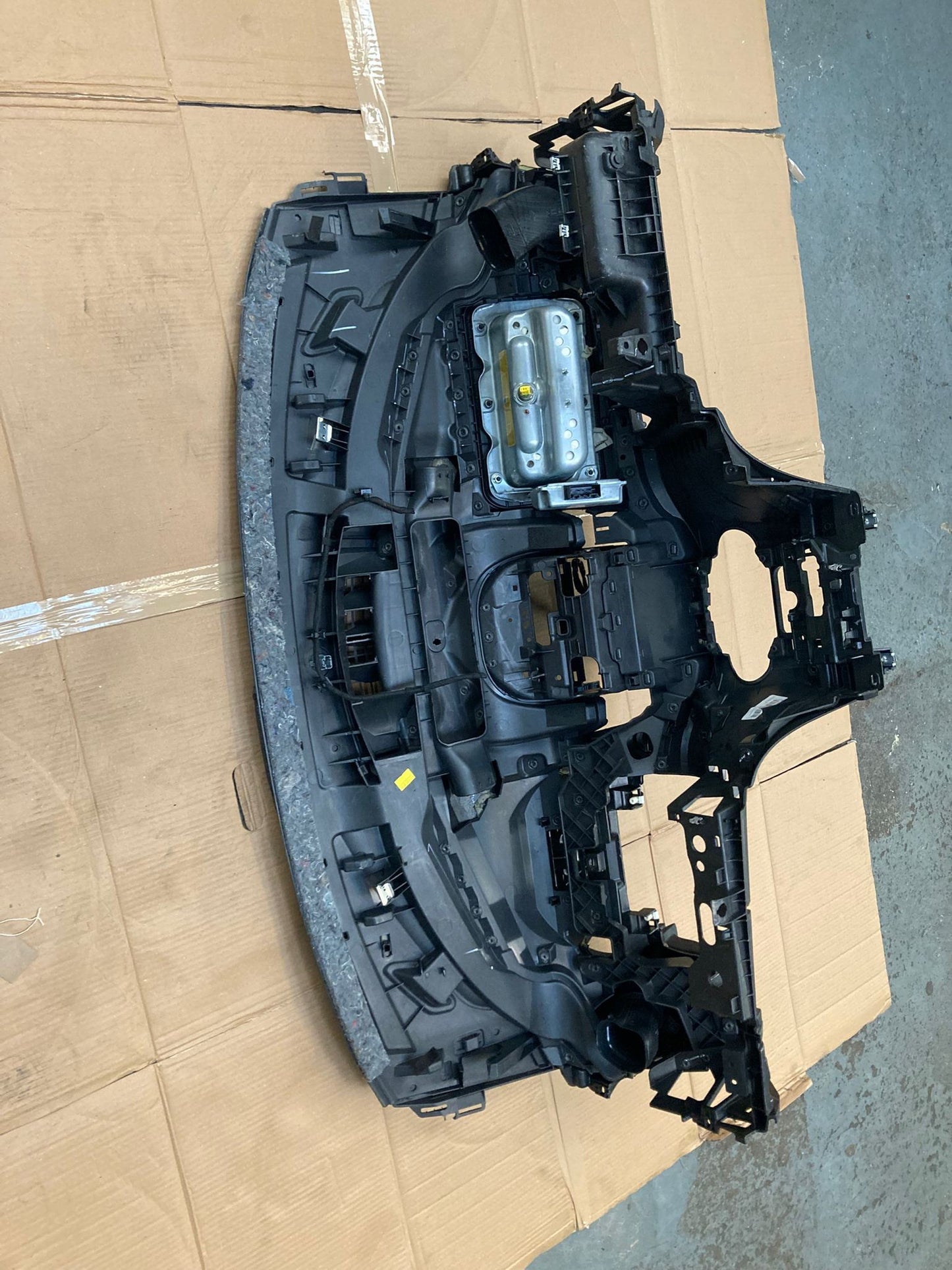 Ford Fiesta MK7/MK7.5 (2013-2017) Dashboard Panel 8A61A04325BRW