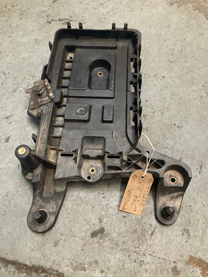 VW Golf Mk6 / Audi A3 8P 2009-2013 Battery Base Tray Holder Support 1K0915325B