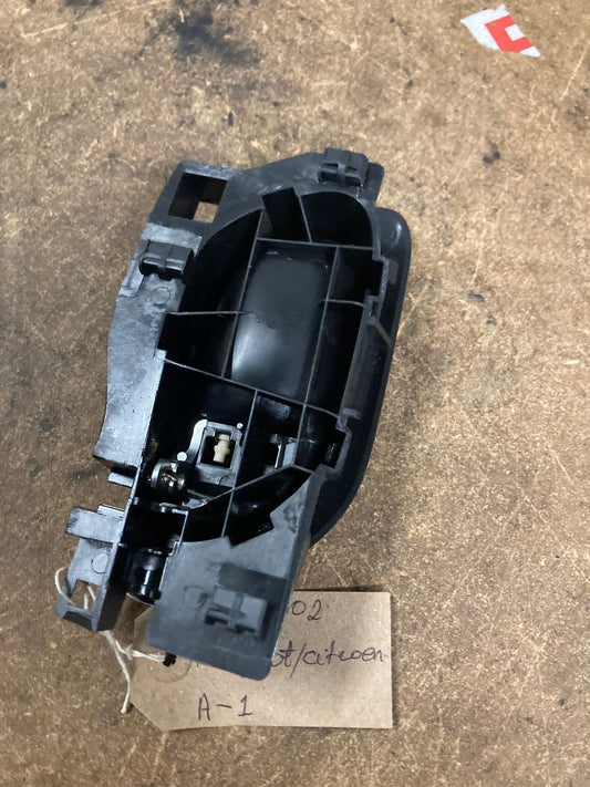 Peugeot 3008/5008 Mk1 2008-16 Rear Right Interior Door Handle Chrome KPF1905002