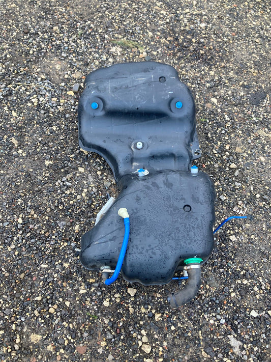 Mercedes CLA Class C117 GLA Class X156 2014-2019 Fuel Tank Assembly A2464701694