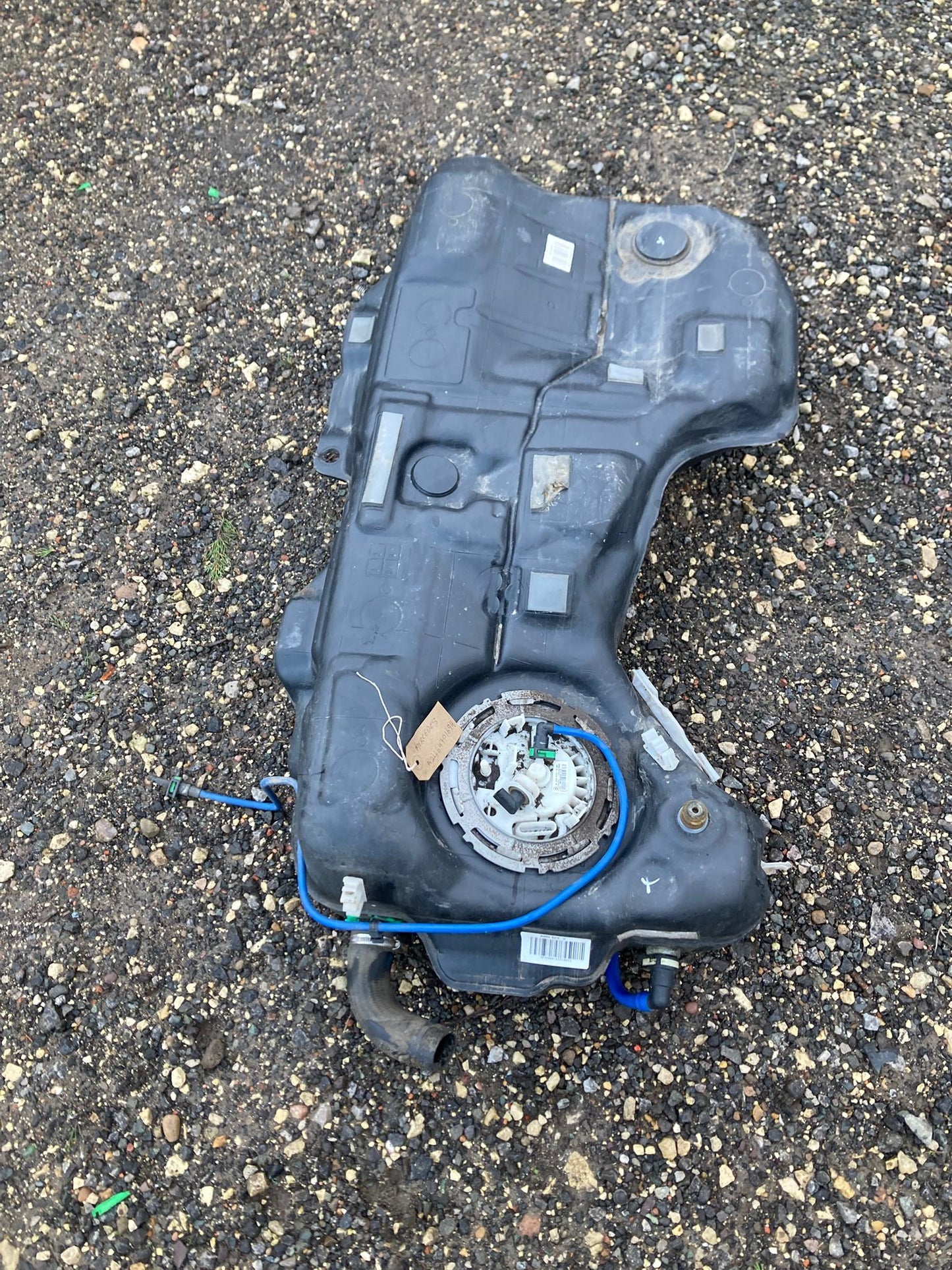 Mercedes CLA Class C117 GLA Class X156 2014-2019 Fuel Tank Assembly A2464701694
