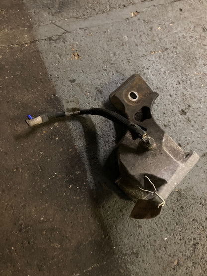 Land Rover Discovery L319 2010-13 RH Engine Mount Bracket AH226037BA