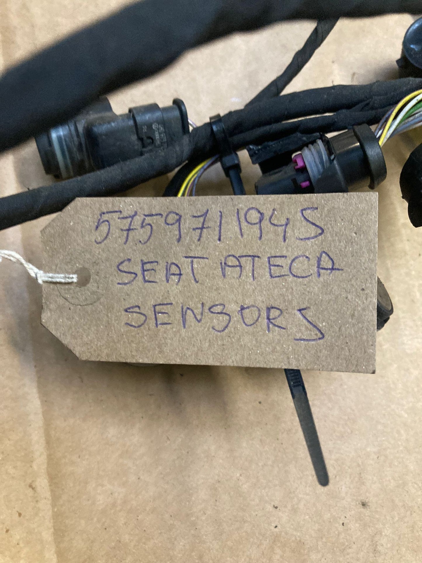 Seat Ateca KH7 2023-24 Rear Parking Sensor Wiring Loom 575971194S