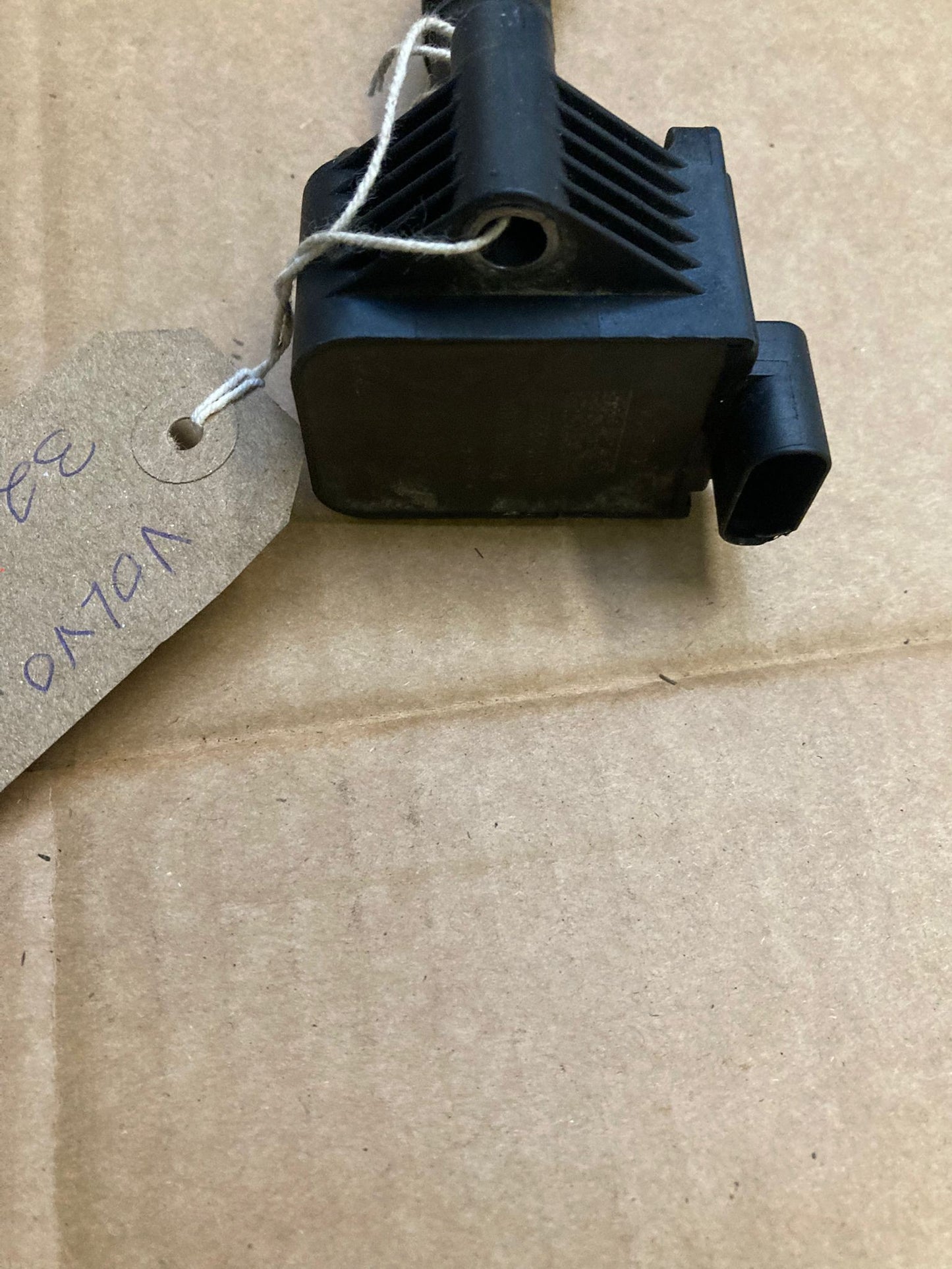 Volvo XC40 B4 2022 High Voltage Ignition Coil 32140176