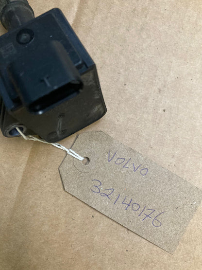 Volvo XC40 B4 2022 High Voltage Ignition Coil 32140176