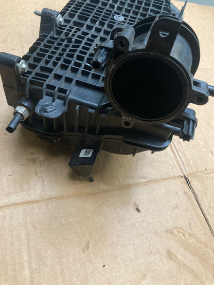 Volvo XC60 II 246 2021 Intake Manifold 32232813