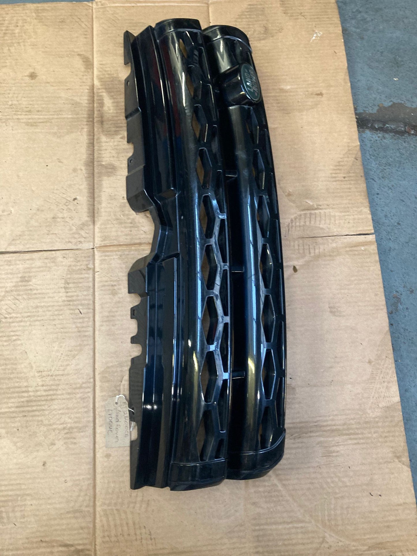 Land Rover Evoque L538 11-15 Front Grill EJ328200CA