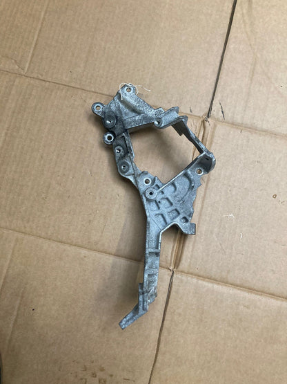 Land Rover Discovery Sport L550 EGR Valve Bracket