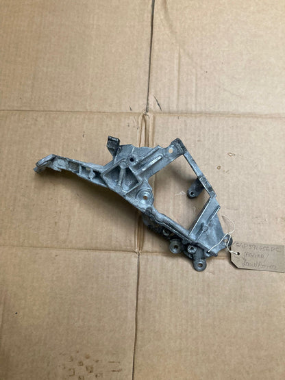Land Rover Discovery Sport L550 EGR Valve Bracket