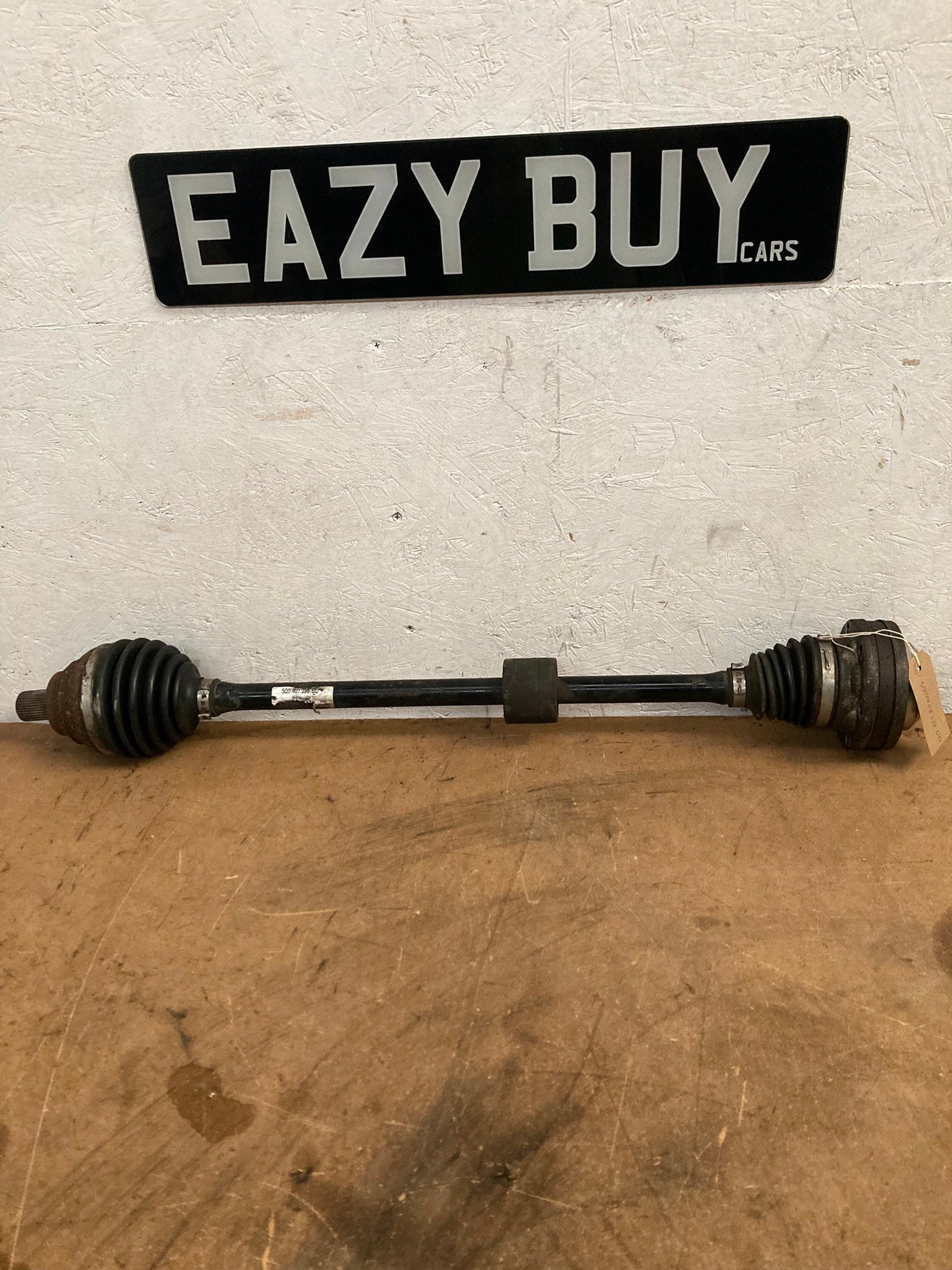 Seat Leon ST 1.5 TGI 2019 Right Front Driveshaft 5Q040727DD