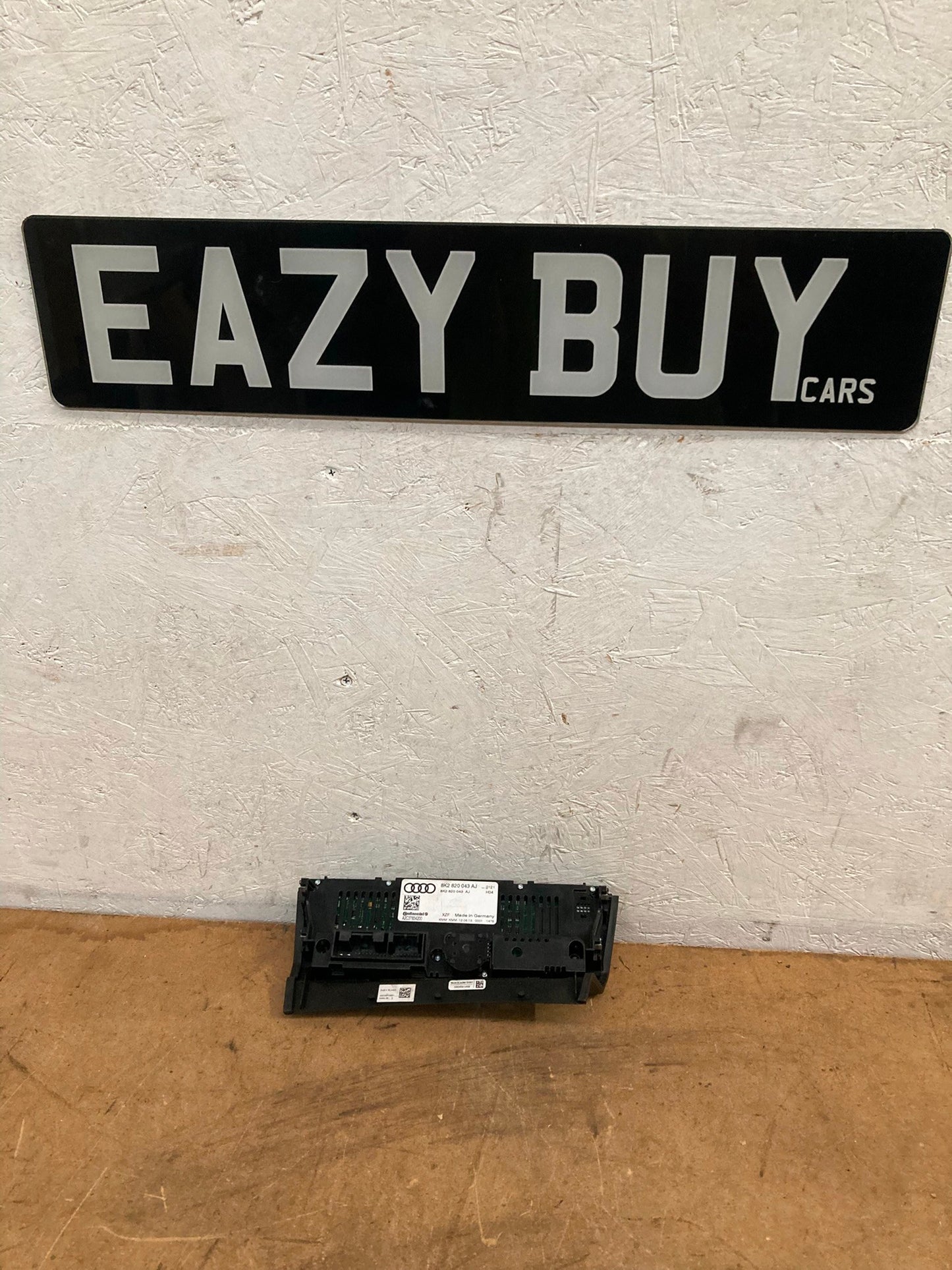 Audi A4 A5 Q5 Climate Control Panel 8K2 820 043 AJ 2008-2015 RHD