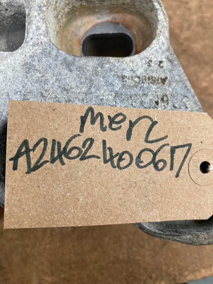 Mercedes Engine Mount 2013-19 A2462400617 W176 W246 CLA GLA OEM Left