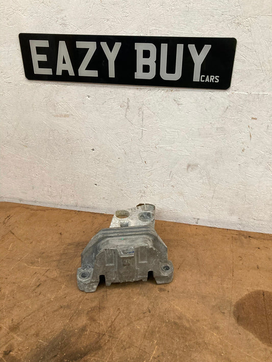 Mercedes Engine Mount 2013-19 A2462400617 W176 W246 CLA GLA OEM Left