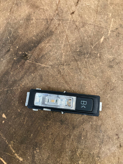 Mercedes-Benz Interior Roof Reading Lamp 011583 – Fits E-Class W213 / S213