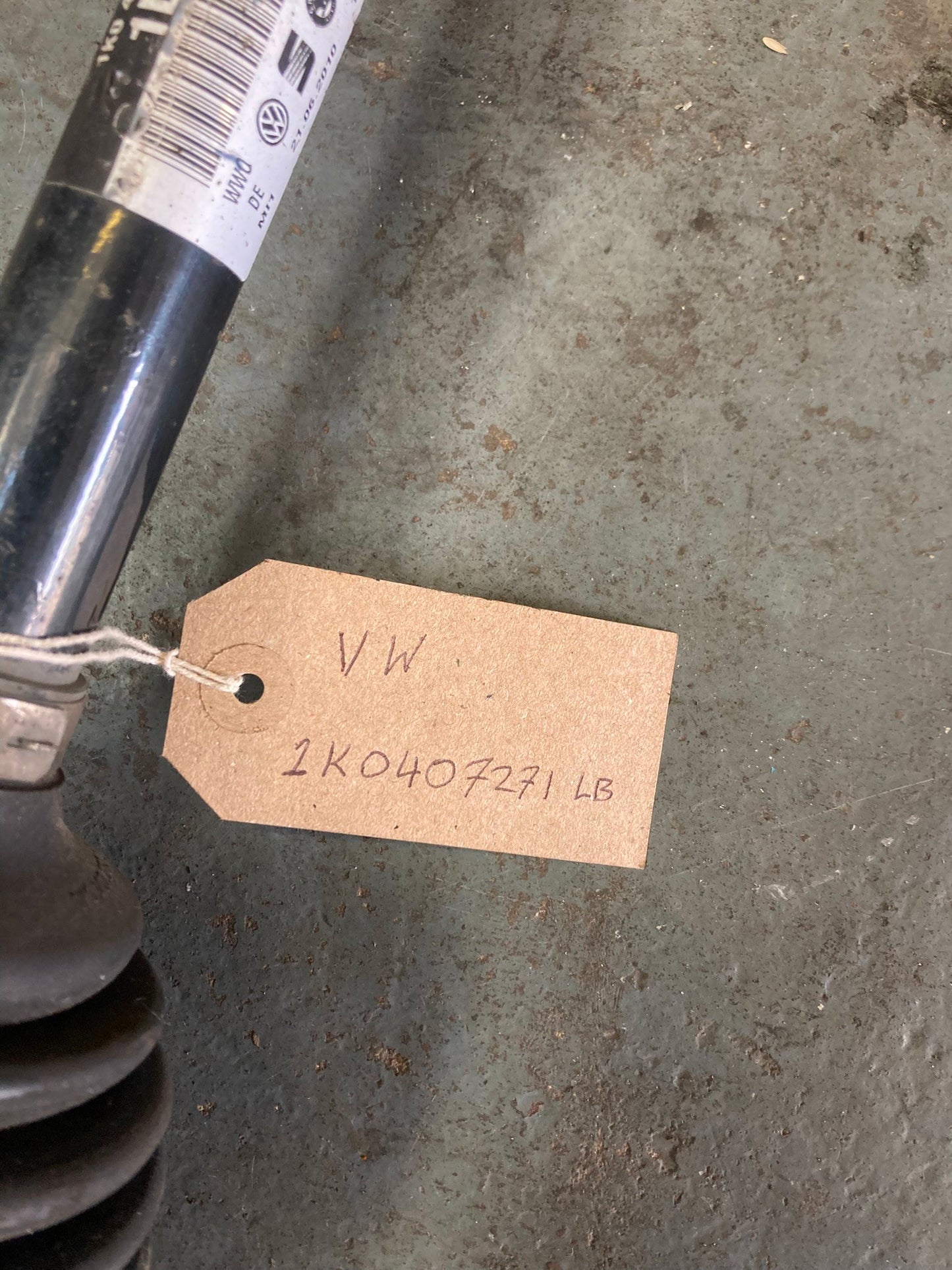 VOLKSWAGEN GOLF MK7 FRONT LEFT HALF SHAFT 1K0407271LB 2012-2015