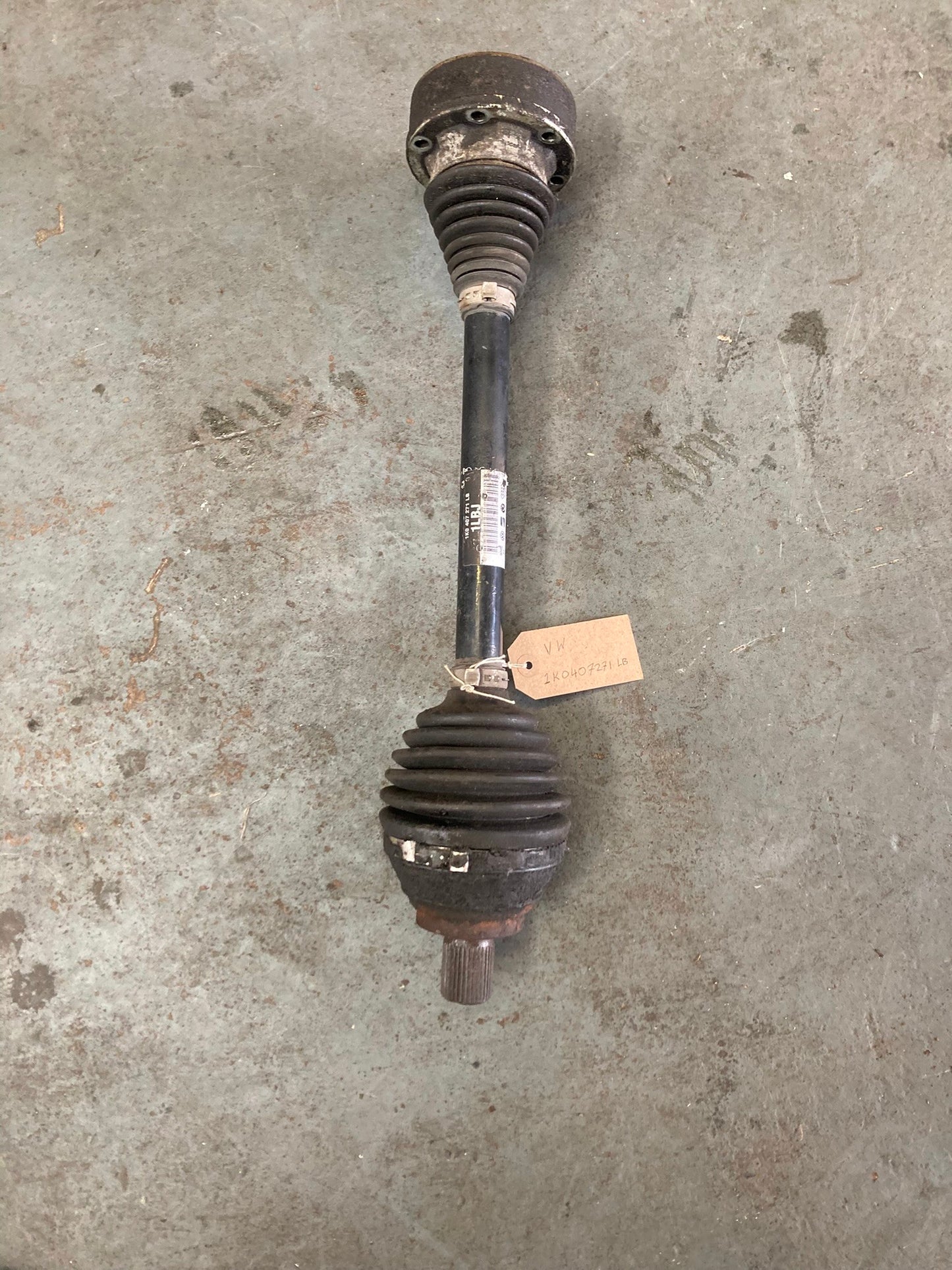 VOLKSWAGEN GOLF MK7 FRONT LEFT HALF SHAFT 1K0407271LB 2012-2015