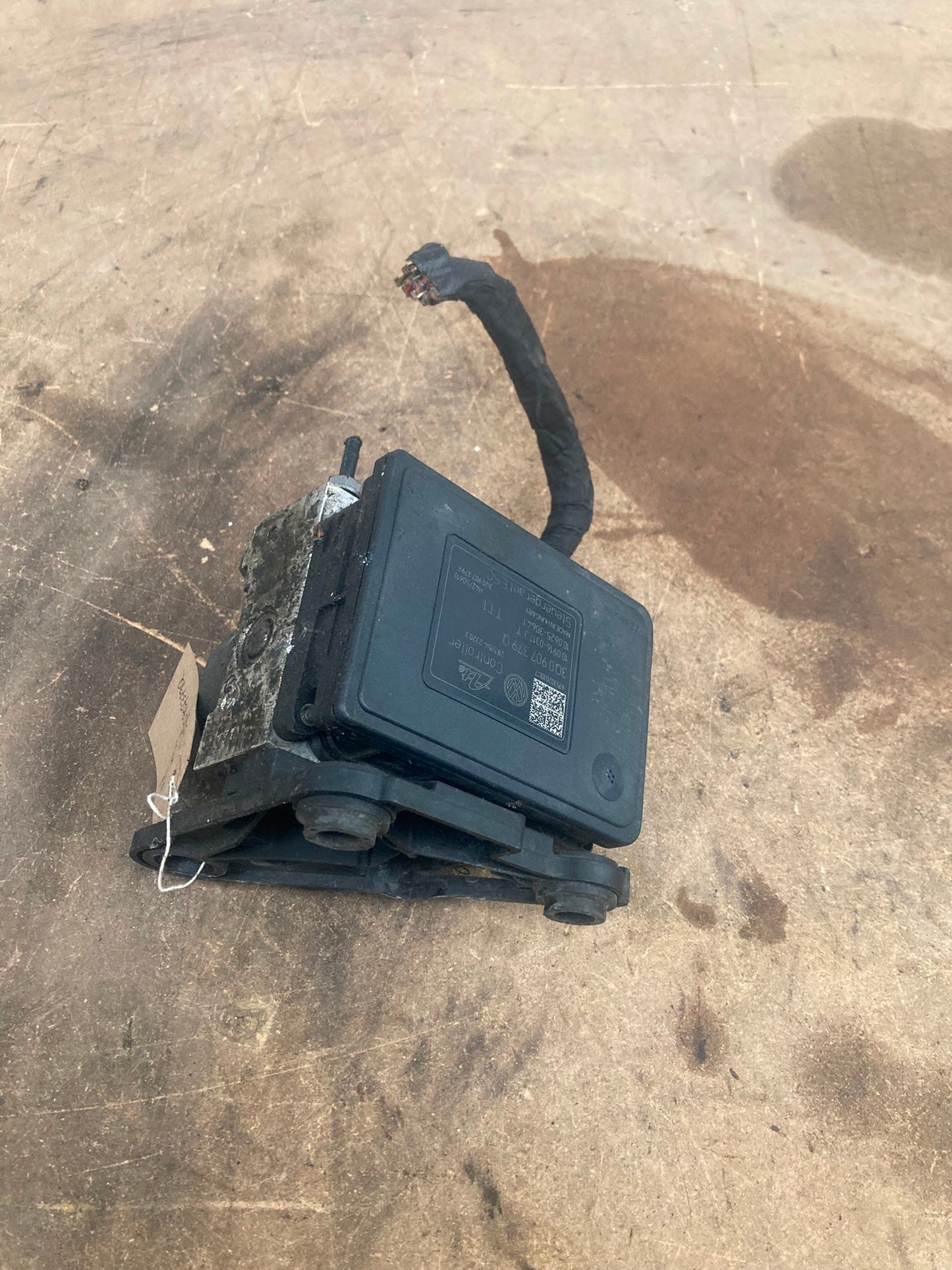 Volkswagen Golf MK7 / Passat B8 2013-2020 ABS Pump Module 3Q0907379Q