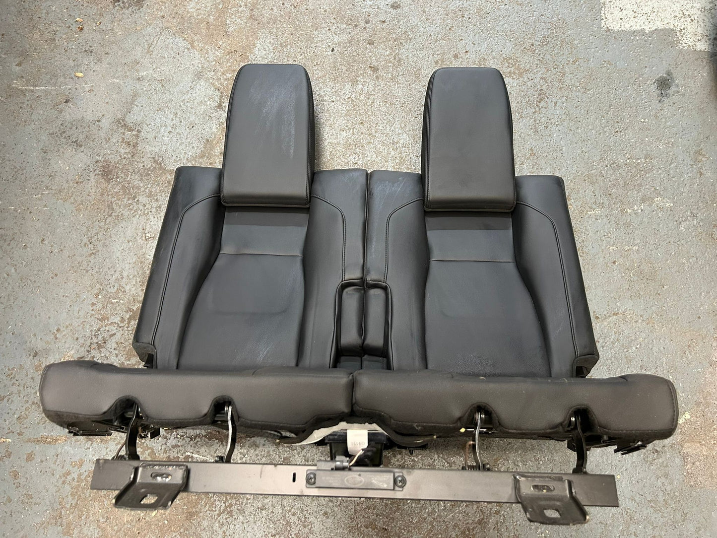 Land Rover Discovery 4 2009-2016 3RD Row Back Double Seats 7 Seater